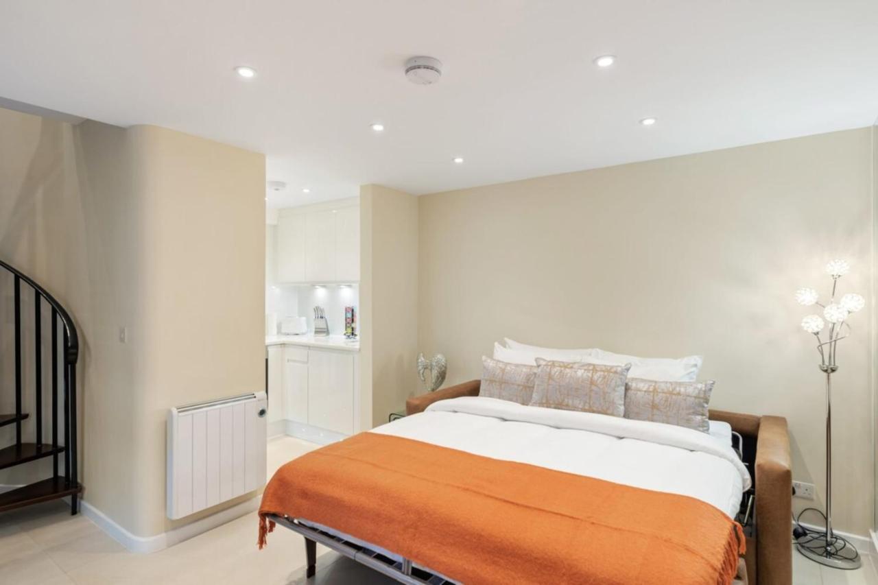 Bright 1 Bedroom Apartment Near Edgware Road Londen Buitenkant foto
