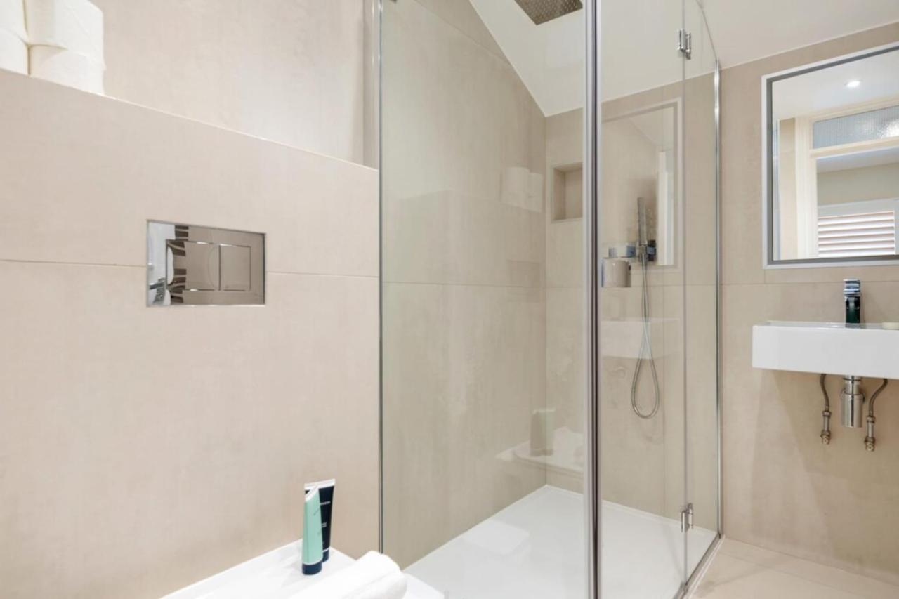 Bright 1 Bedroom Apartment Near Edgware Road Londen Buitenkant foto