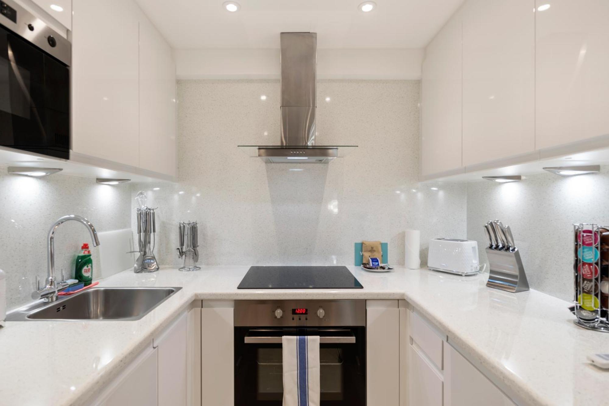 Bright 1 Bedroom Apartment Near Edgware Road Londen Buitenkant foto
